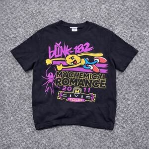 2011 Blink 182 My Chemical Romance Black Band Tee Sz L Vintage Pink Yellow Nike